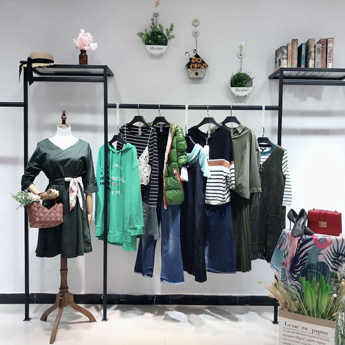 自信綻放，優(yōu)雅隨行——品牌大碼女裝時尚服飾批發(fā)全攻略